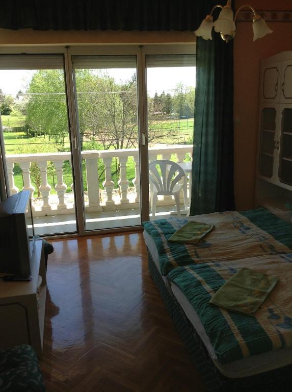 Alom Haz Apartment Zalakaros Ruang foto